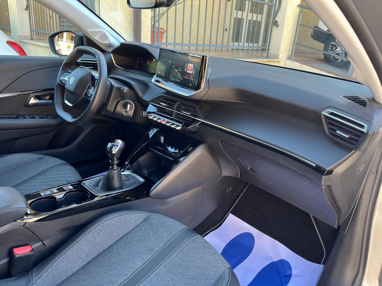Peugeot 208 1.2 Puretech 100 S&S ALLURE