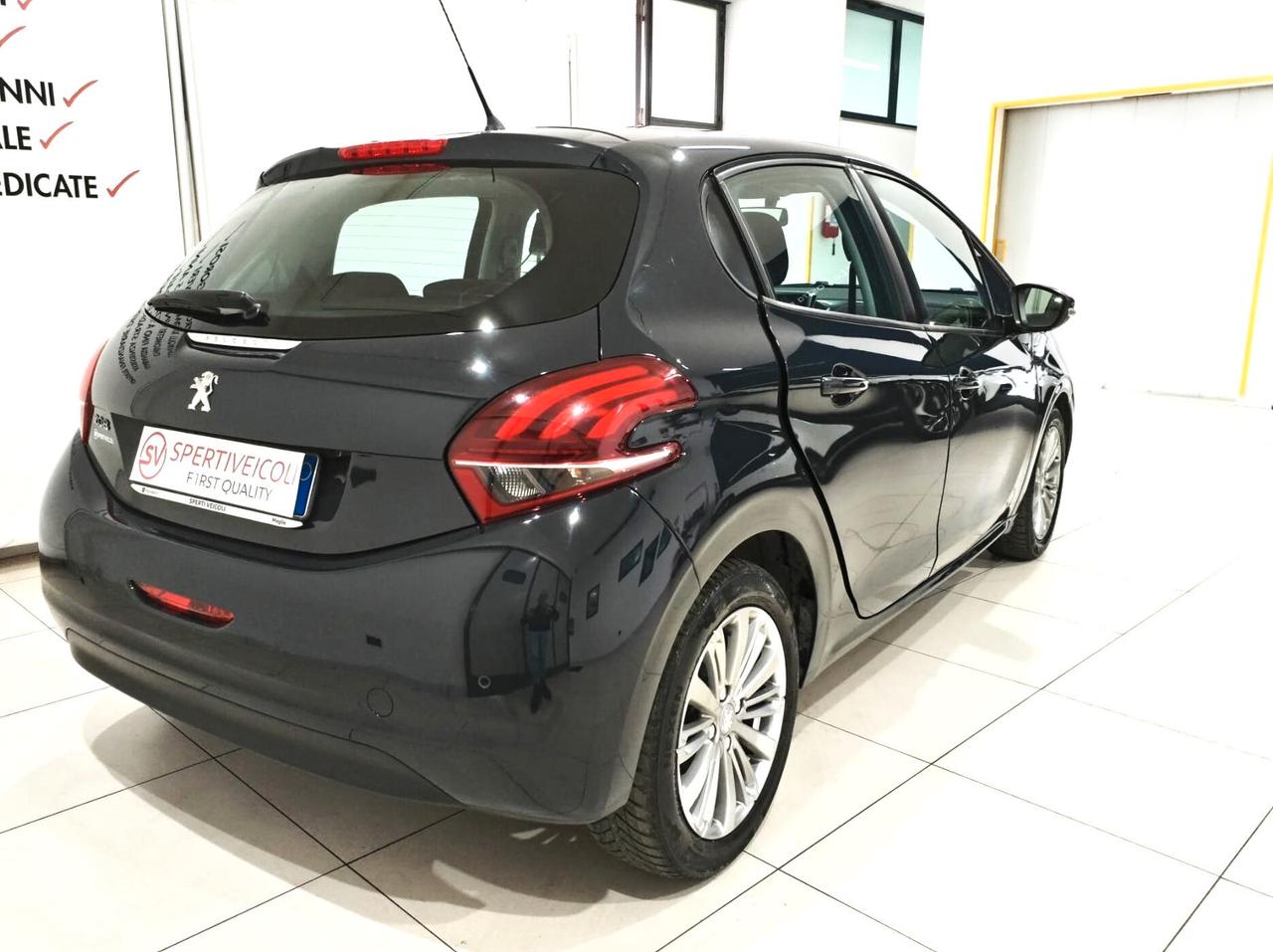 Peugeot 208 BlueHDi 75 S&S 5 porte Active