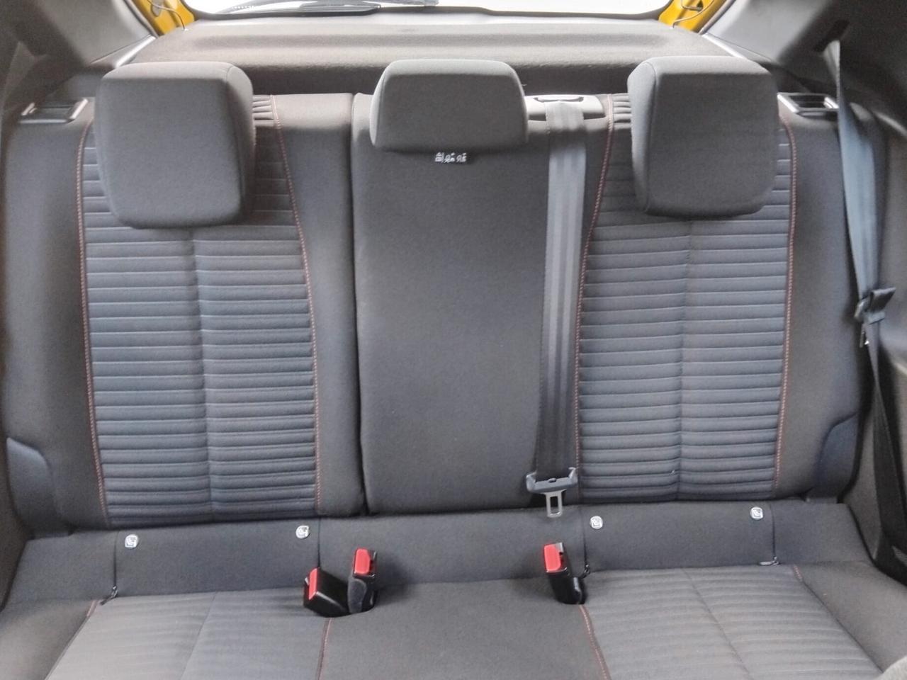 Peugeot 208 PureTech Active