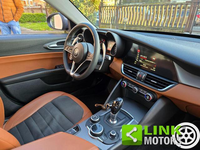 ALFA ROMEO Giulia 2.2 Turbodiesel 180 CV AT8 Business Sport