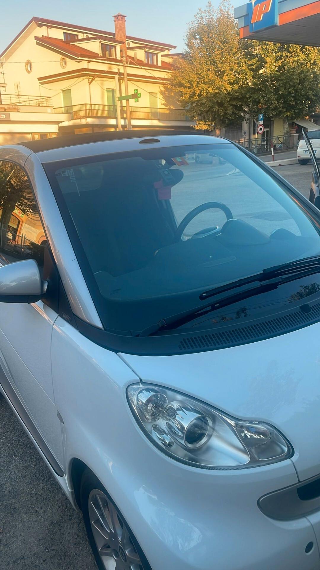 Smart ForTwo 1000 62 kW cabrio passion