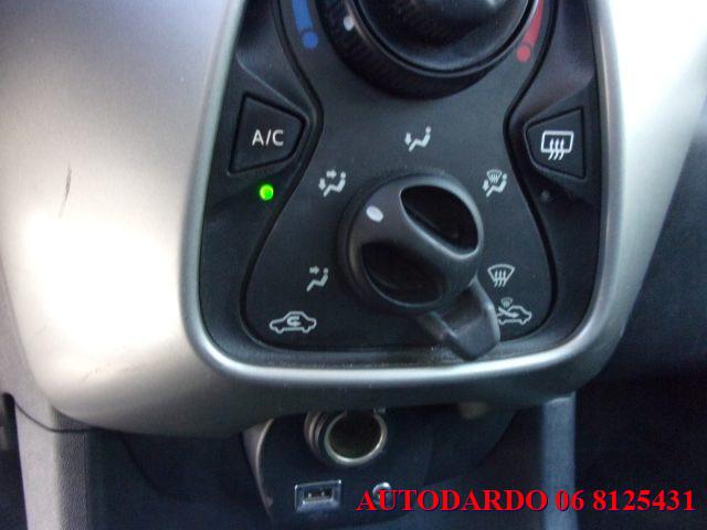PEUGEOT 108 VTi 68 5 porte Active