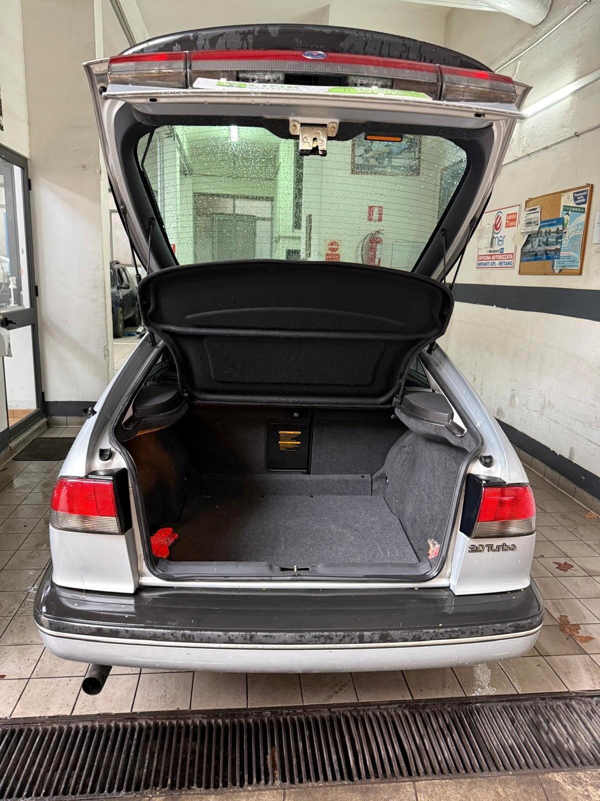 Saab 900 2.0i turbo 16V cat 5 porte SE