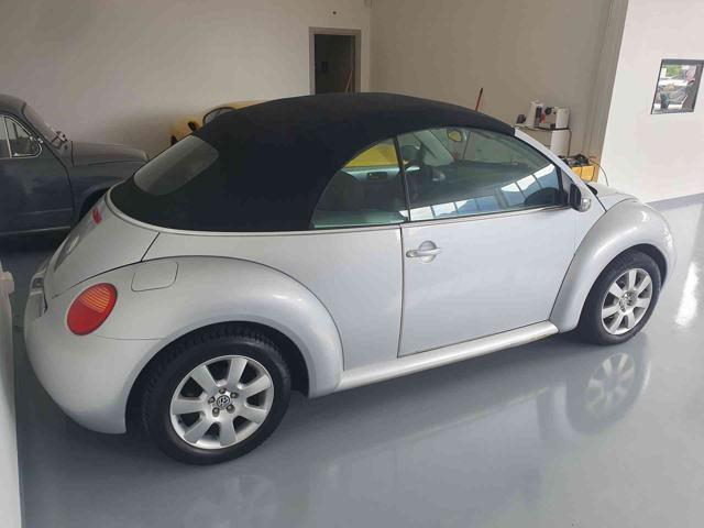 VOLKSWAGEN New Beetle 1.6 Cabrio