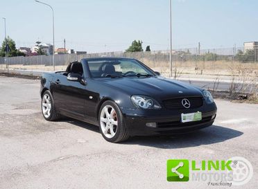 MERCEDES-BENZ SLK 200 136 cv