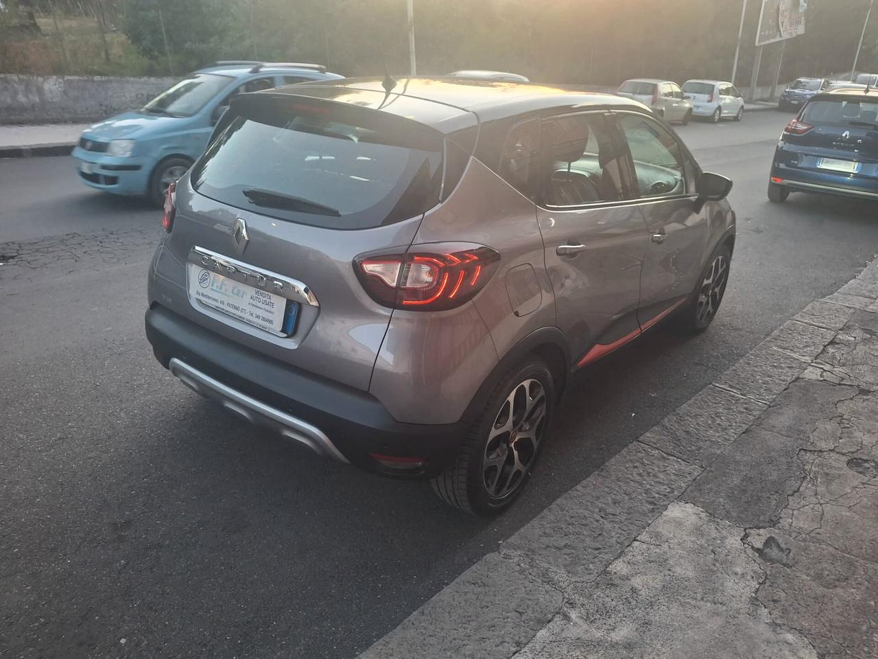 Renault Captur dCi 8V 90 CV Start&Stop Sport Edition2