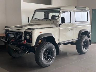 Land Rover Defender 90 2.5 Td5 Station Wagon SE