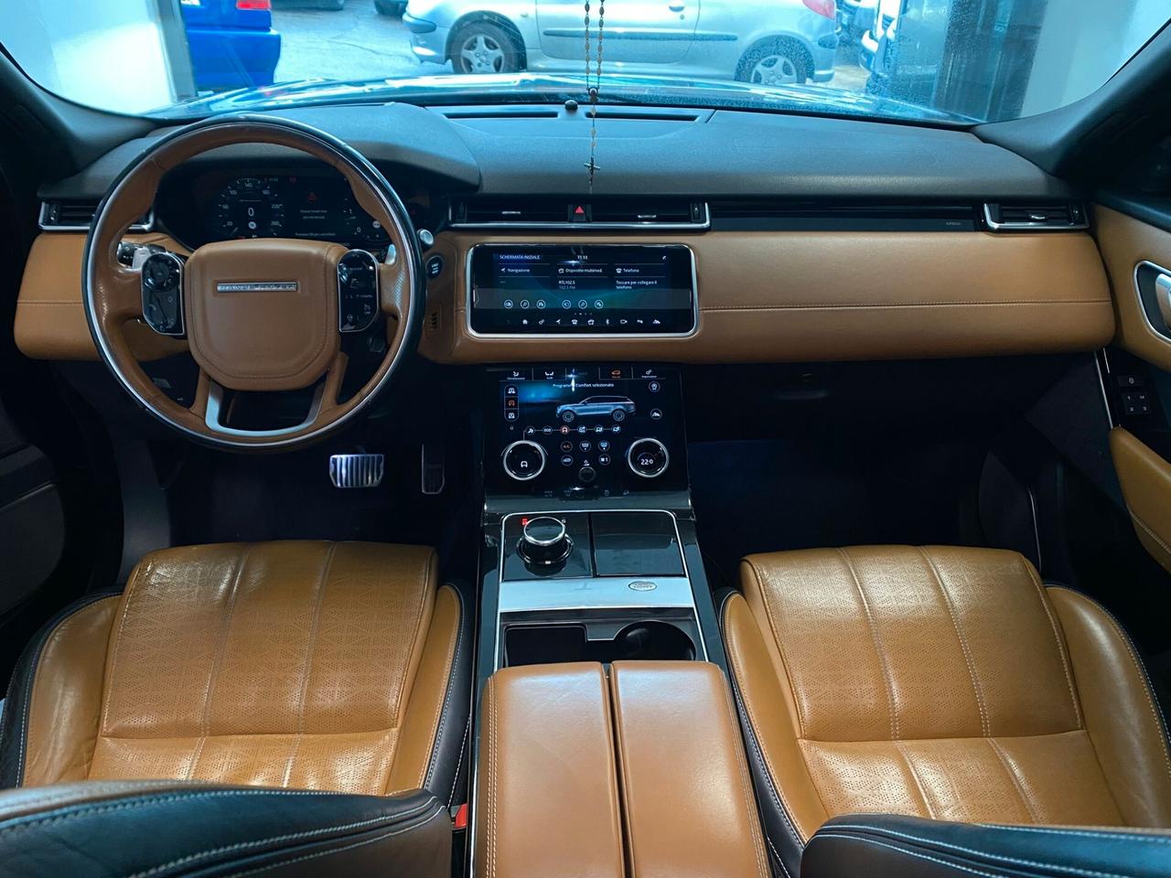 Land Rover Range Velar 3.0 V6 SD6 300 CV First Edition