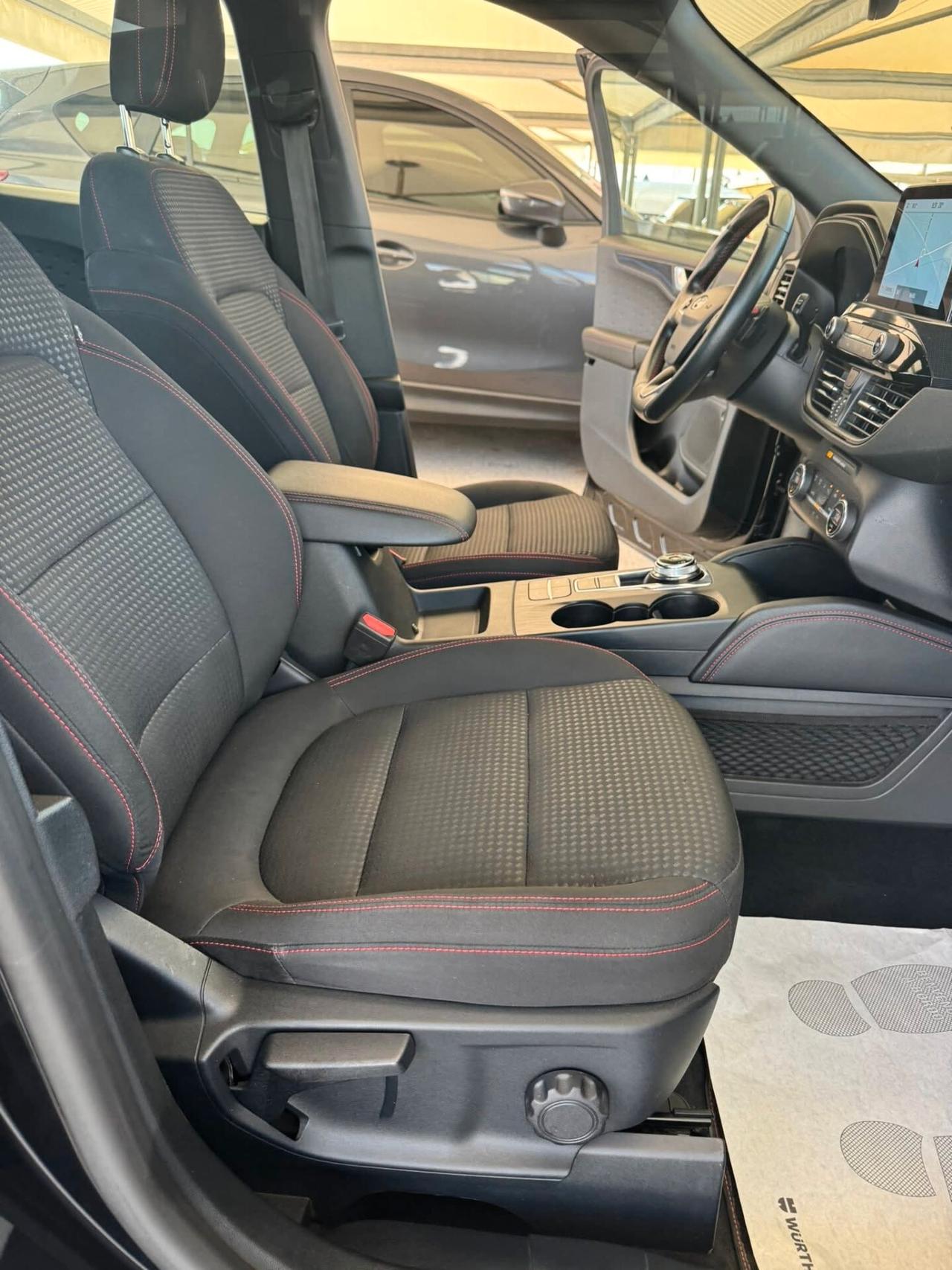 FORD KUGA 1.5ECOBLUE 120CV AUT. UNICO PROPRIETARIO