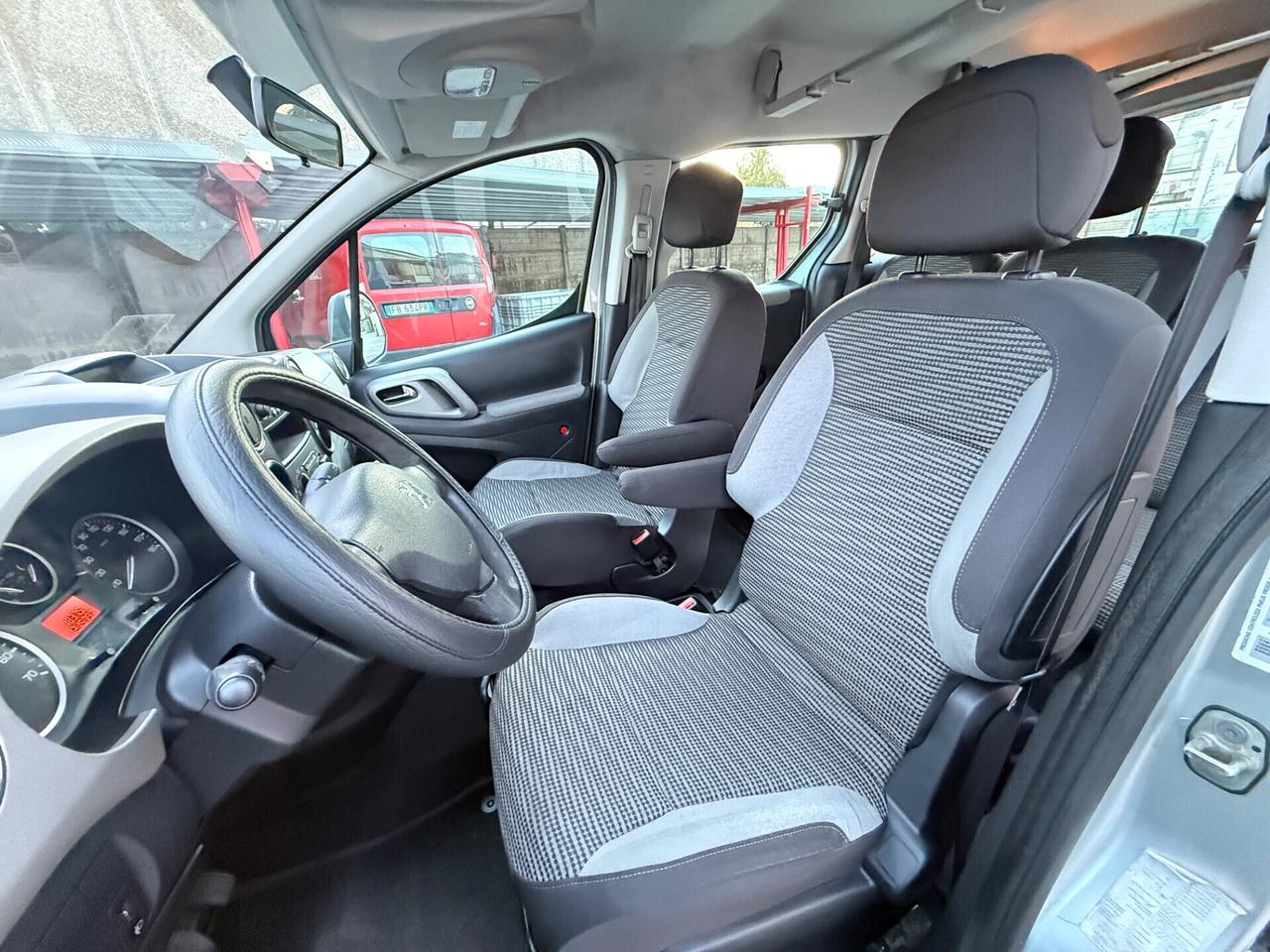 Peugeot Partner Tepee 1.6 HDi 90CV Premium