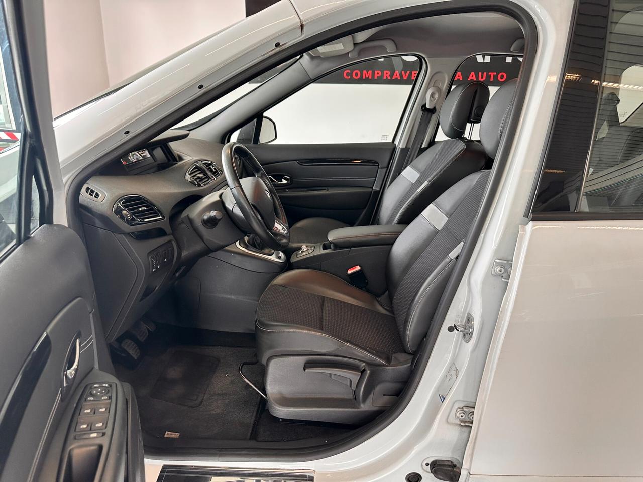 Renault Scenic Scénic XMod 1.5 dCi 110CV Live