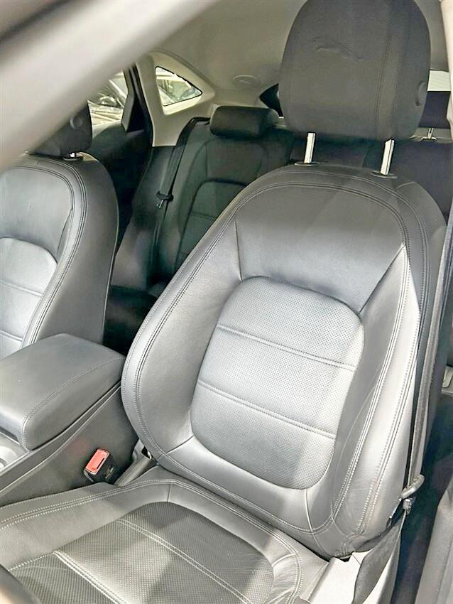 Jaguar E-Pace 2.0D I4 163 CV AWD Auto S