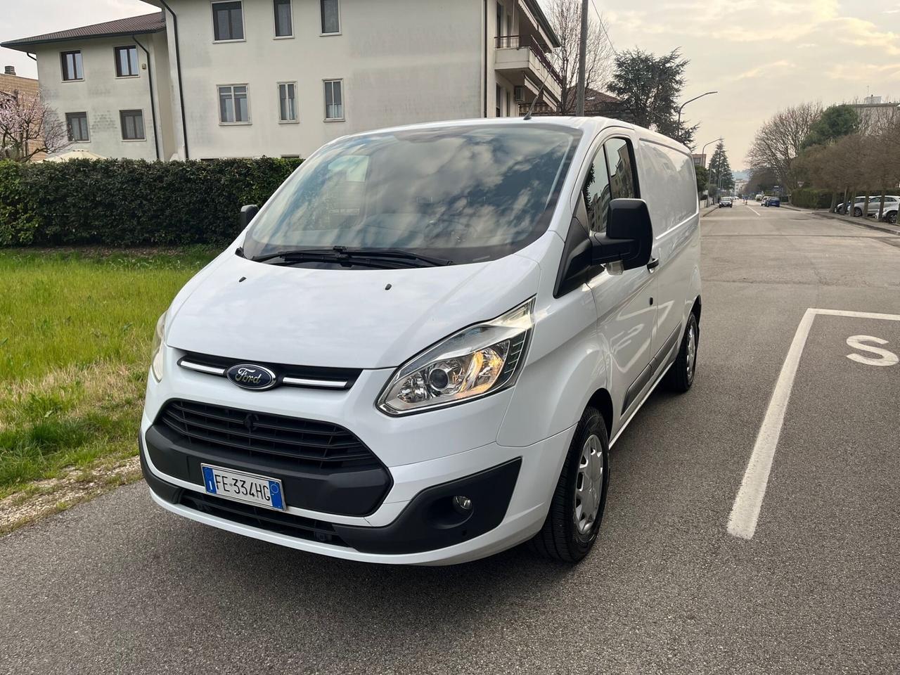 Ford Transit Custom 2.2 tdci annon2016 gancio t
