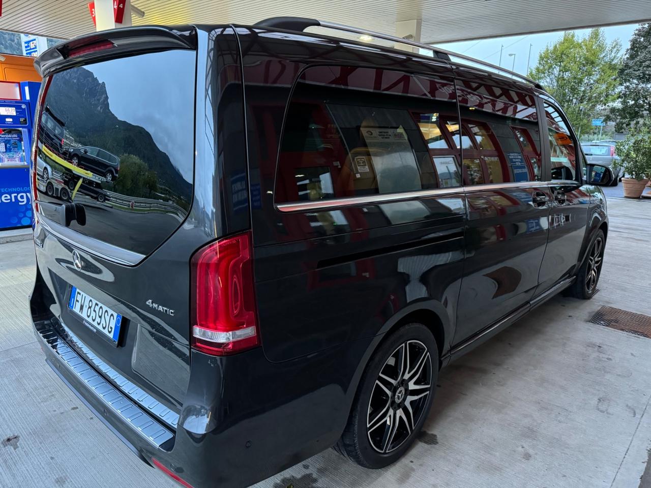 Mercedes-benz V 300 d Automatic 4Matic Premium Business Long