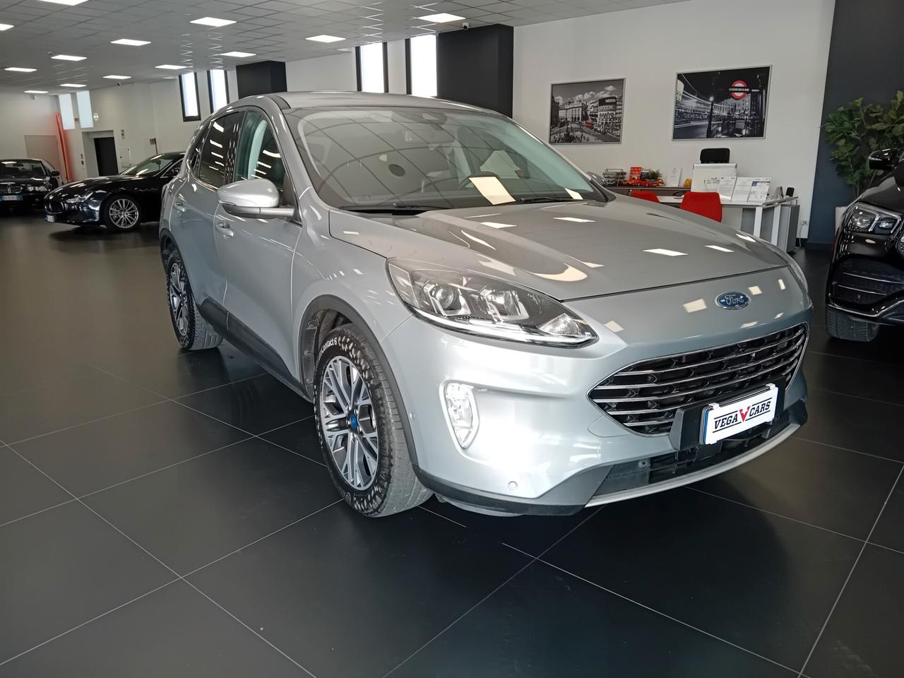 Ford Kuga 2.5 Plug In Hybrid 225 CV CVT 2WD Titanium
