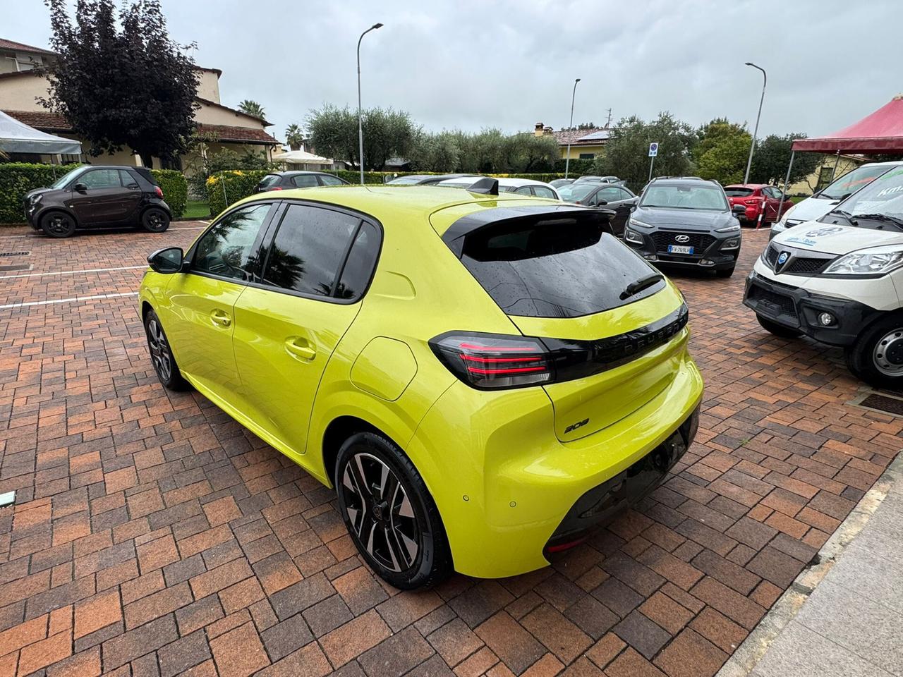 Peugeot 208 PureTech 100 Stop&Start 5 porte Active