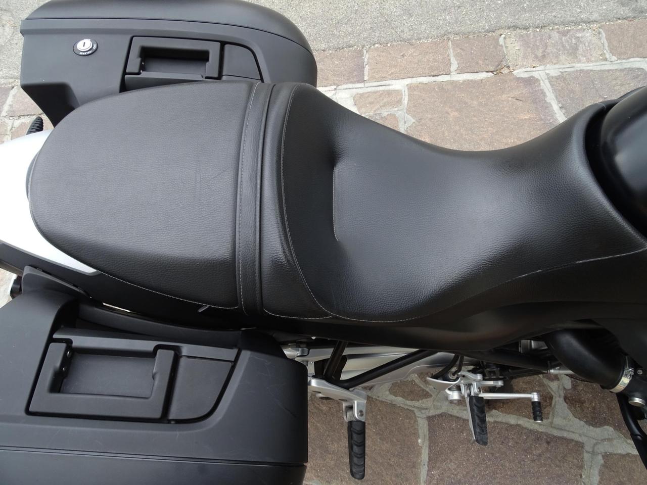 BMW R 1200 R ABS anno 2010