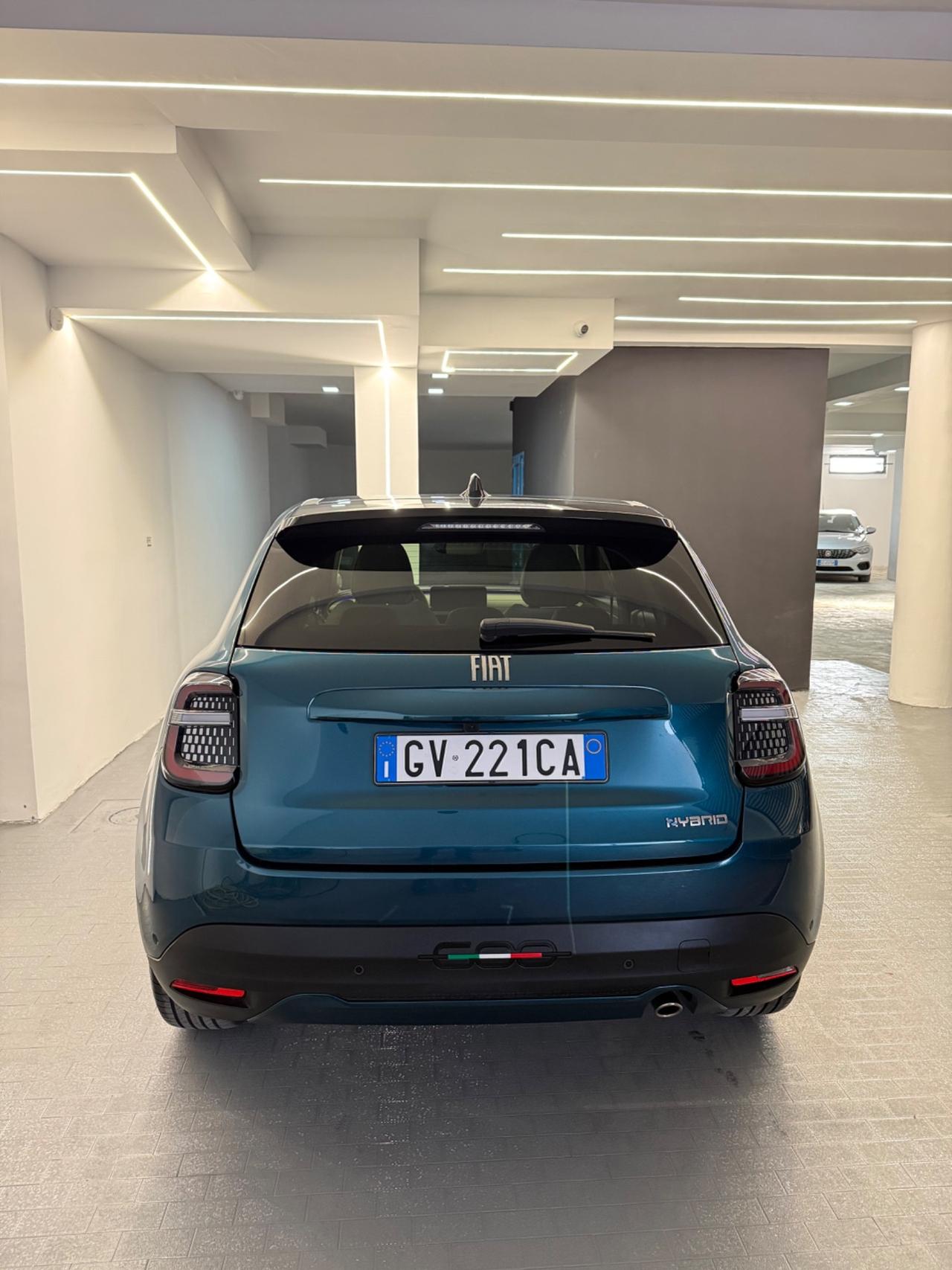 Fiat 600 Hybrid 100 CV DCT MHEV La Prima