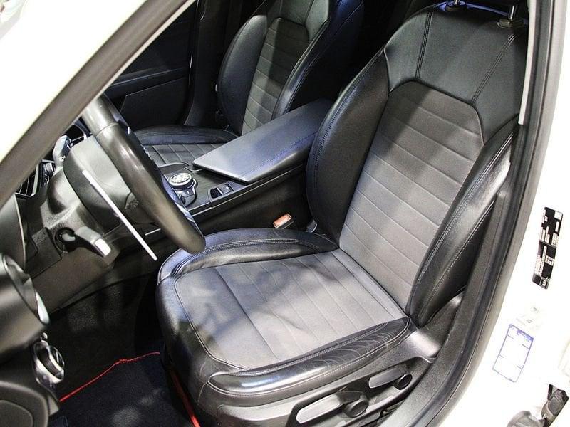 Alfa Romeo Giulia 2.2 Turbo MT6 180CV Business Sport