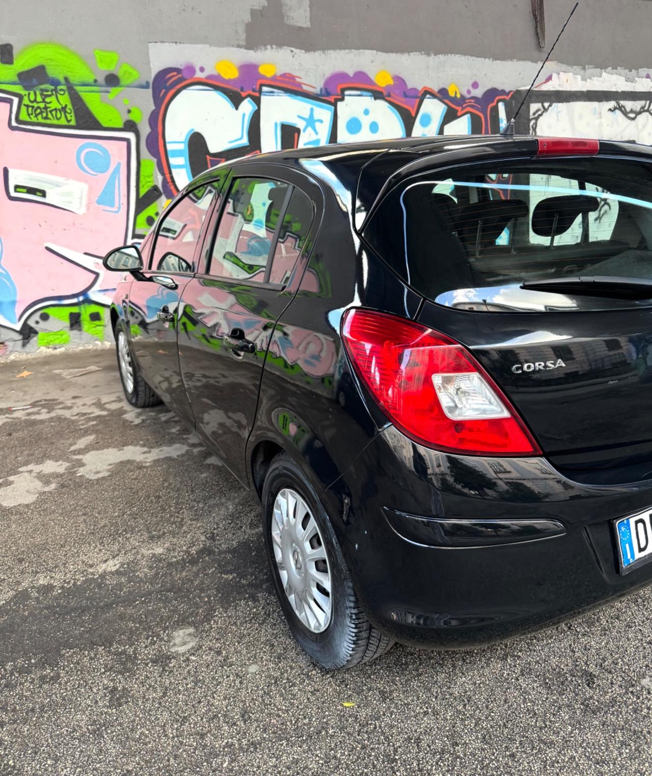 Opel Corsa 1.0 12V 5 porte Enjoy