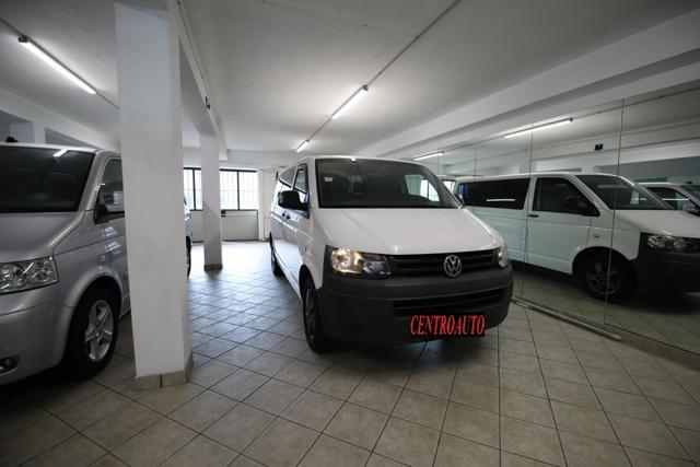 VOLKSWAGEN Transporter VW T5 2.0tdi 140cv 9Posti Euro5 Klima