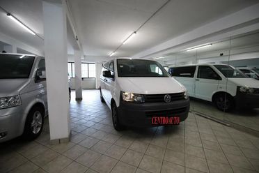 VOLKSWAGEN Transporter VW T5 2.0tdi 140cv 9Posti Euro5 Klima
