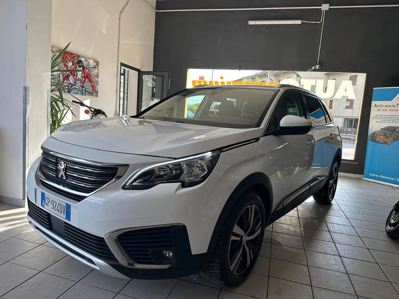 Peugeot 5008 7 POSTI