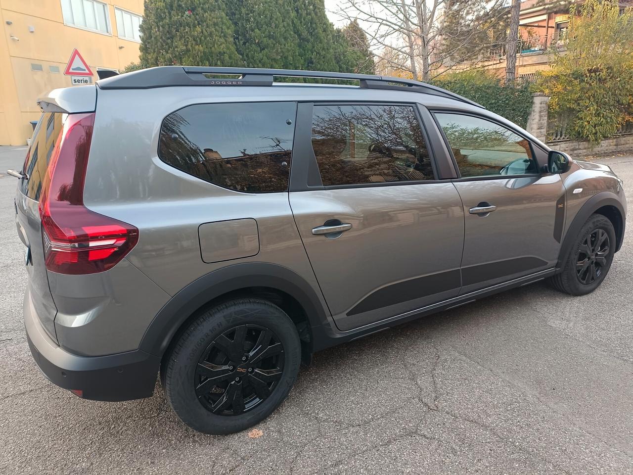 Dacia Jogger Hybrid 7 posti Extreme