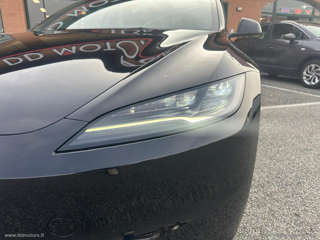 TESLA Model 3 NV35 RWD Premium 400 KM AUTONOMIA