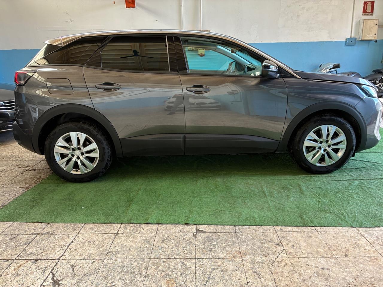 Peugeot 3008 PureTech Turbo 130 S&S EAT8 Active Pack