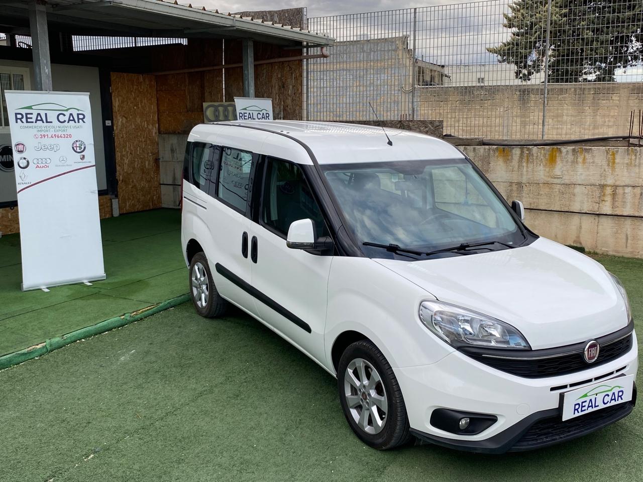 Fiat Doblo 1.6 Diesel Lounge 5 Posti Anno 2018