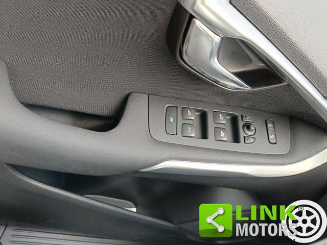 VOLVO V40 D2 1.6 Kinetic NEOPATENTATI