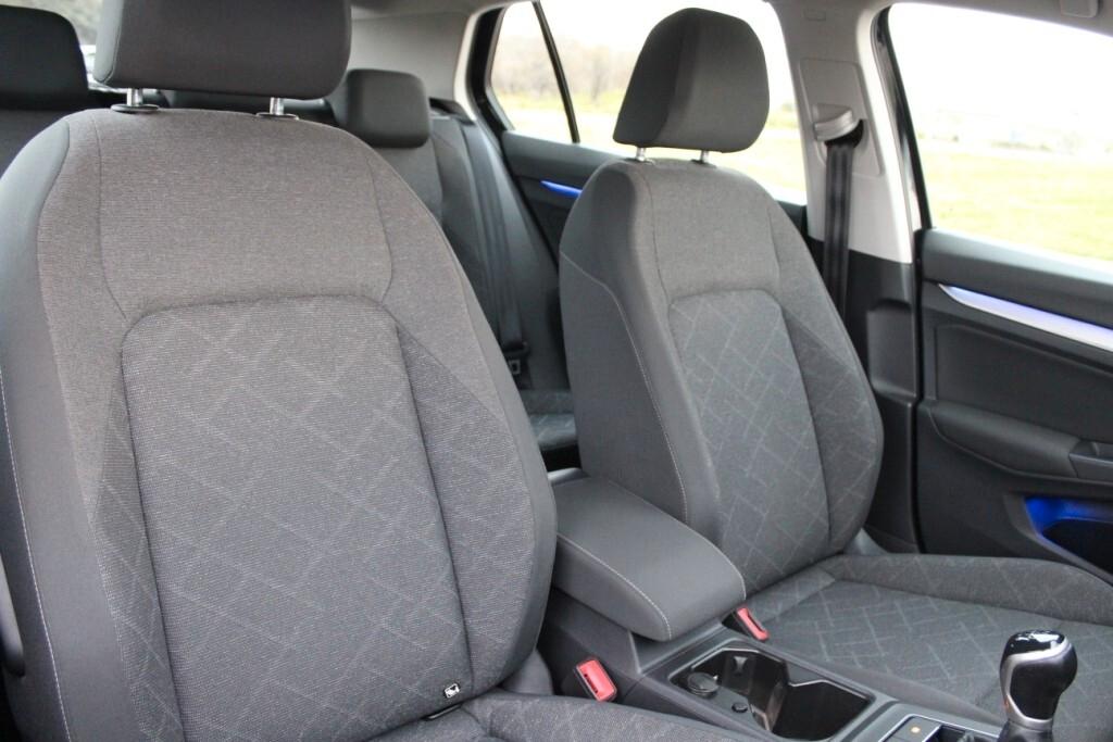 VOLKSWAGEN Golf 2.0 TDI 115cv *Luci Ambiente