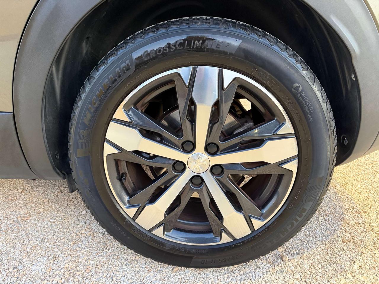 Peugeot 3008 3008 Turbo 130cv S&S EAT8 Allure CINGHIA FATTA