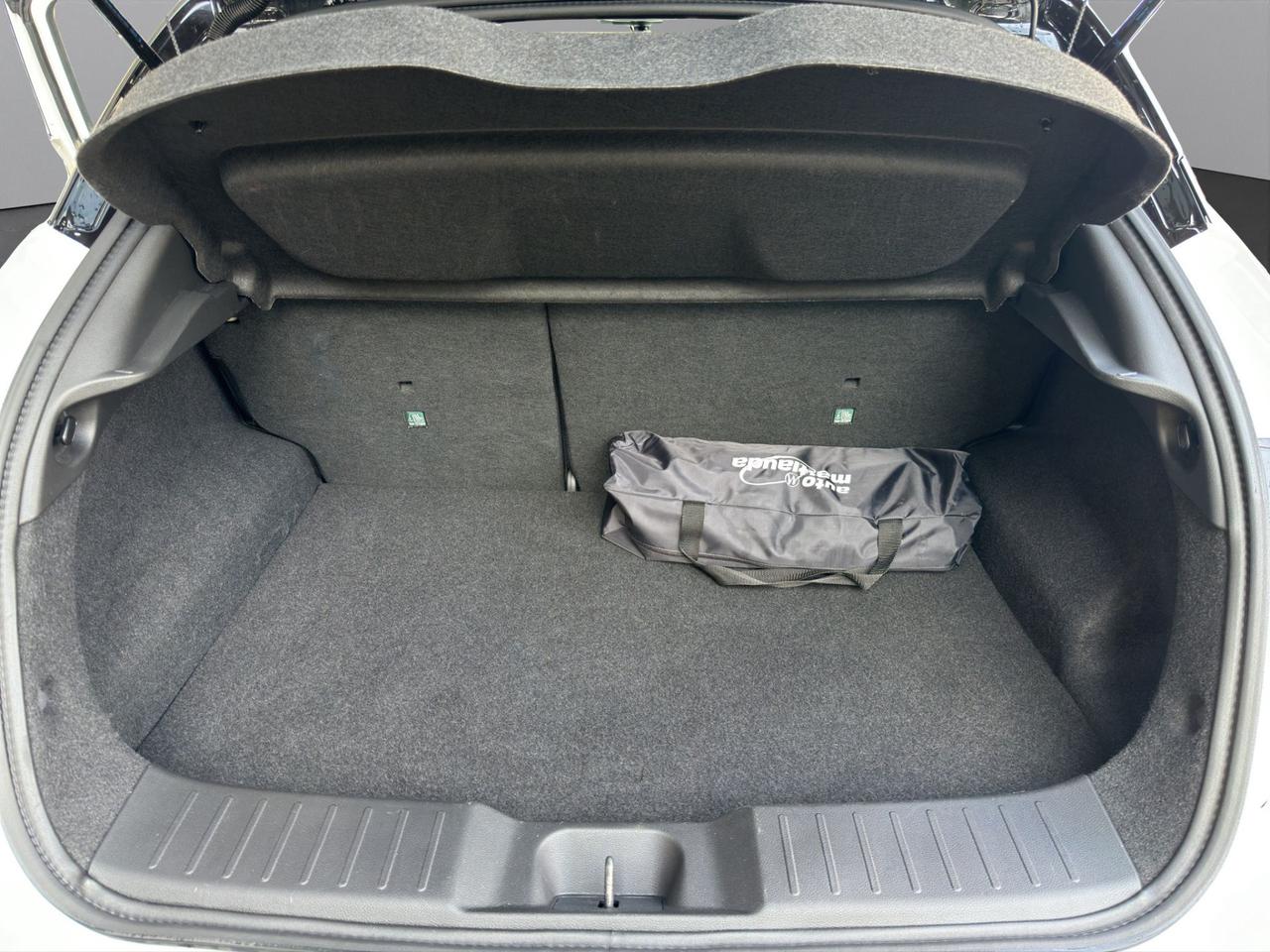 Nissan Juke 1.6 hev Premiere Edition