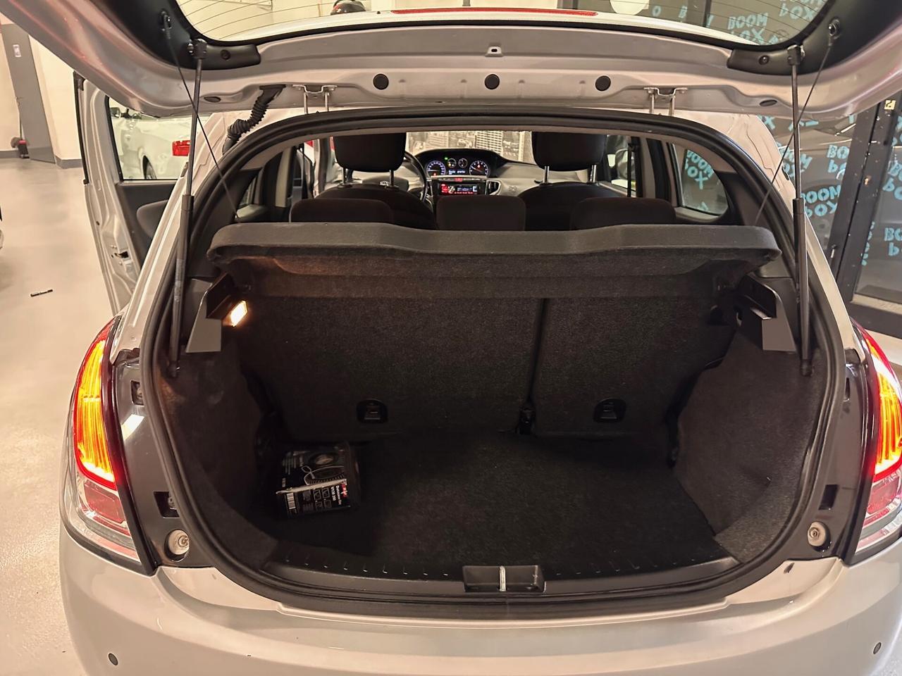 LANCIA YPSILON 1.2 GPL