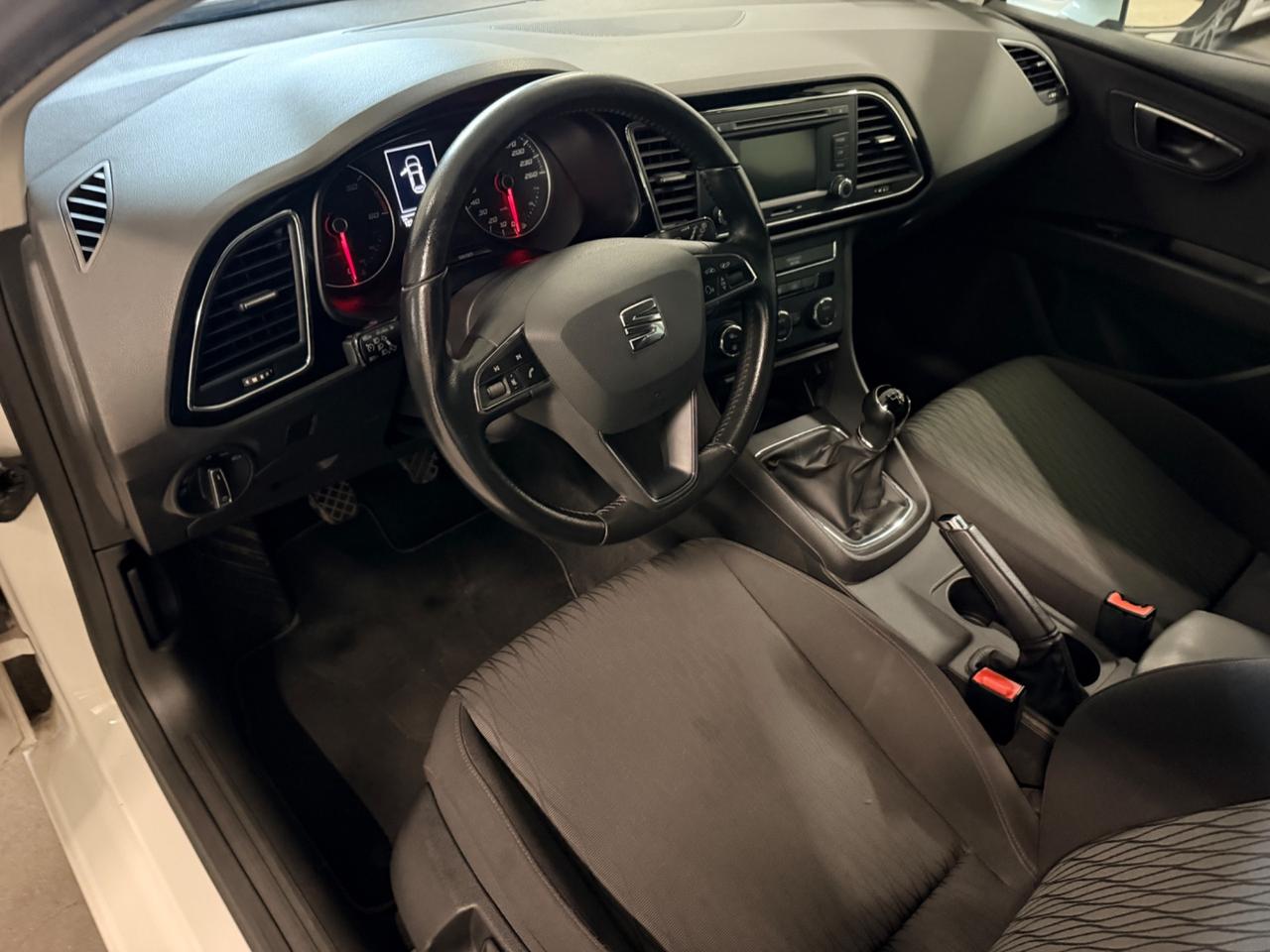 Seat Leon 1.6 TDI 105 CV 5p. Style