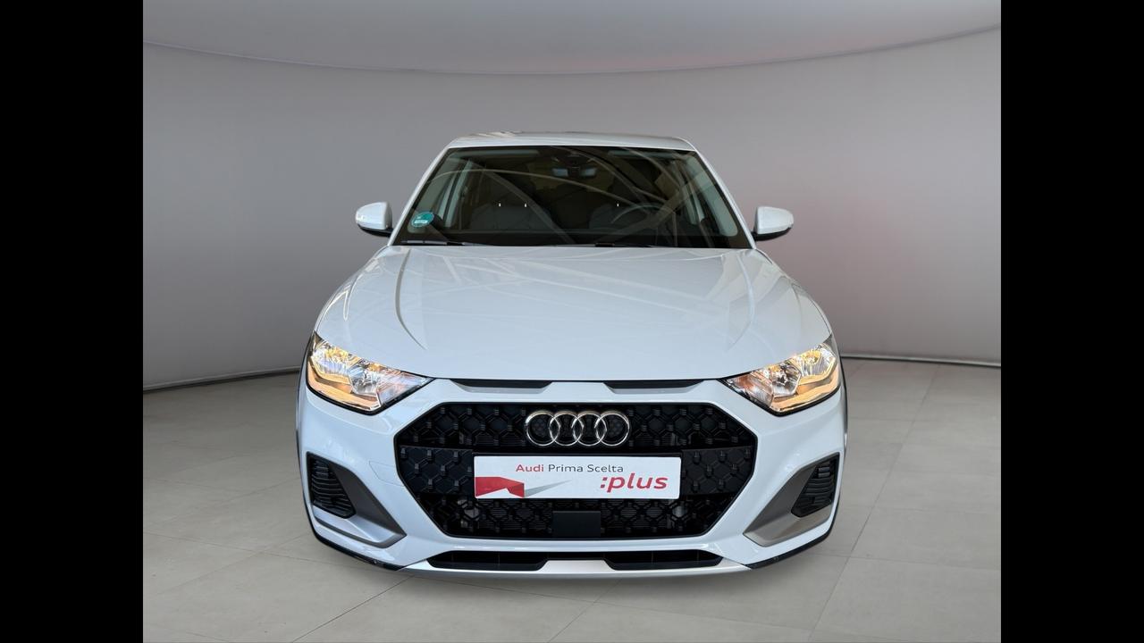 AUDI A1 II 2022 allstreet - A1 allstreet 30 1.0 tfsi Business 116cv s tronic
