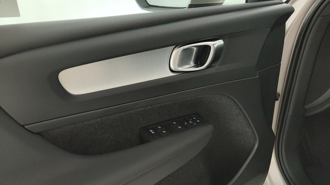VOLVO XC40 1.5 t2 Core auto