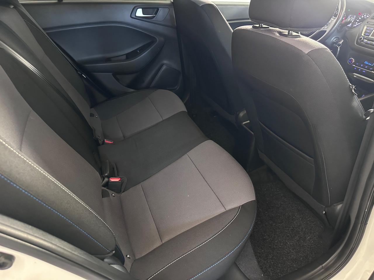 Hyundai i20 1.1 CRDi 12V 5 porte Style Ok Neopatentati