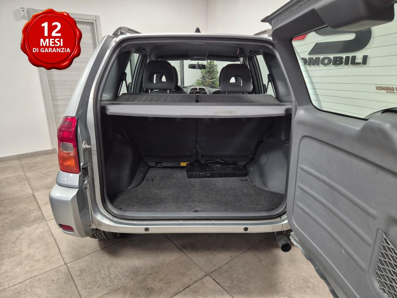 Toyota RAV4 2.0 Tdi D-4D cat 5 porte Sol