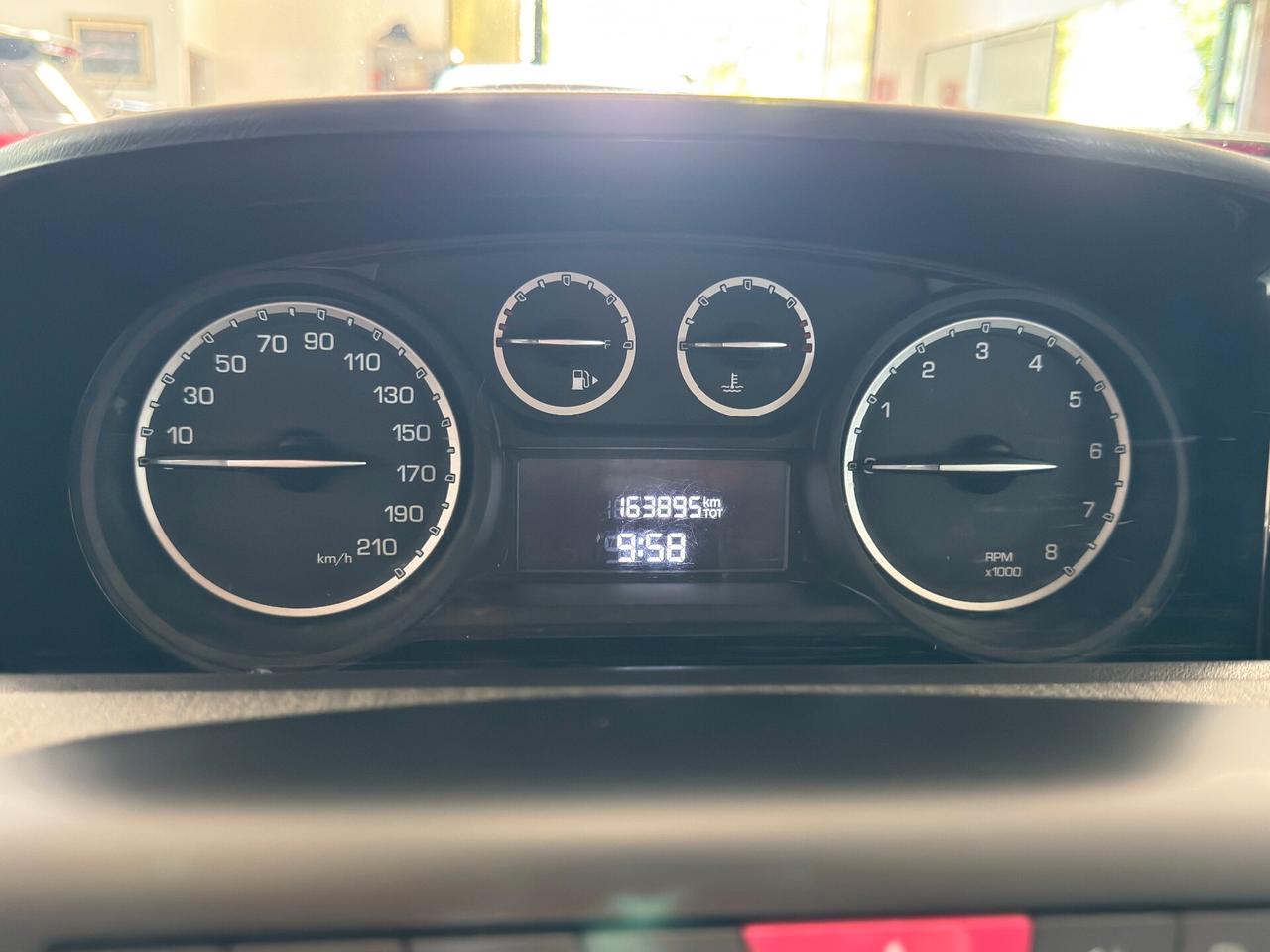 Lancia Ypsilon 0.9 TwinAir 85 CV 5 porte Metano Ecochic Gold - NEOPATENTATI