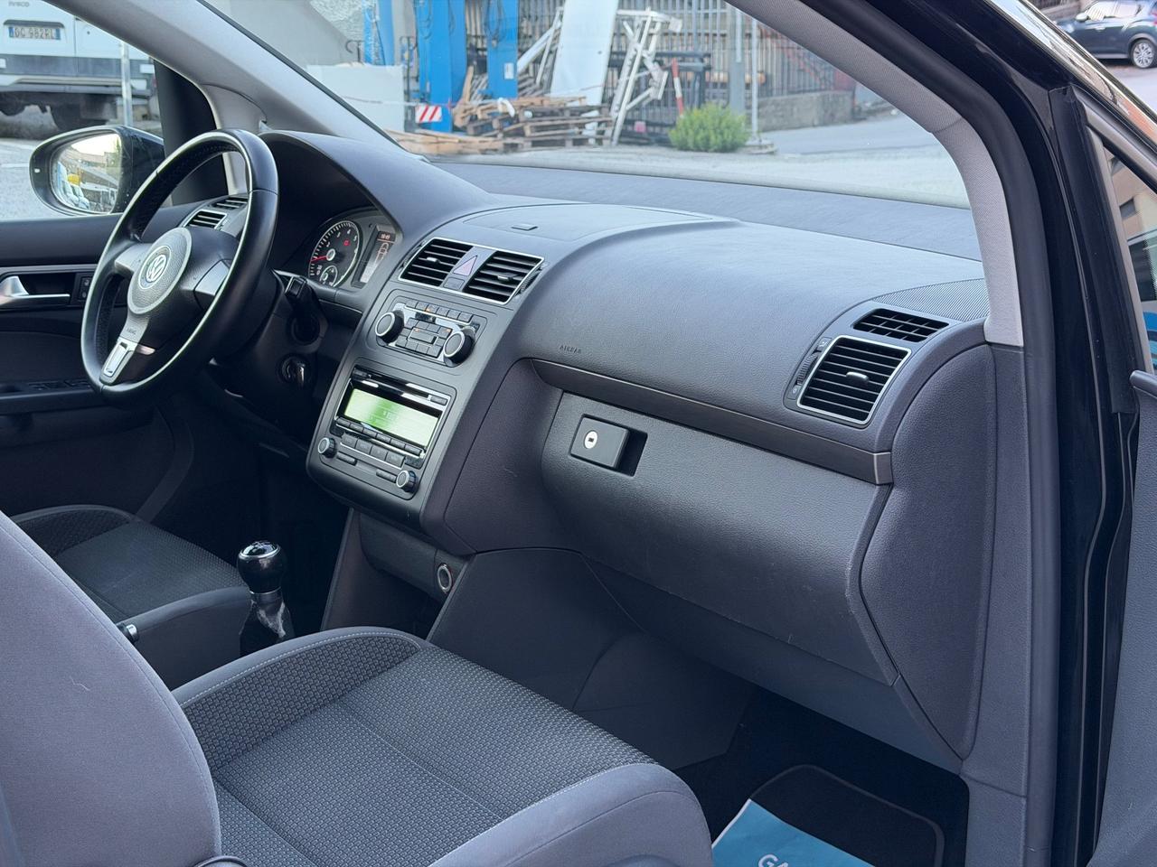 Volkswagen Touran 1.2 TSI BENZINA - 7 POSTI NEOPATENTATI