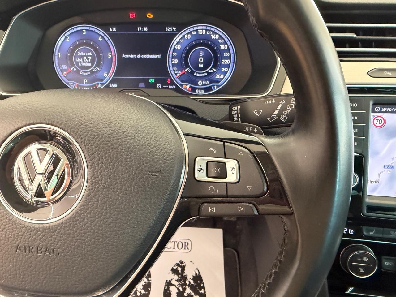 Volkswagen Passat 2.0 TDI DSG Highline BlueM. Tech.