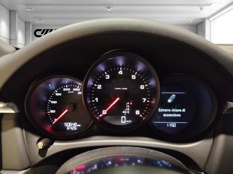 Porsche Macan 2.0 PDK