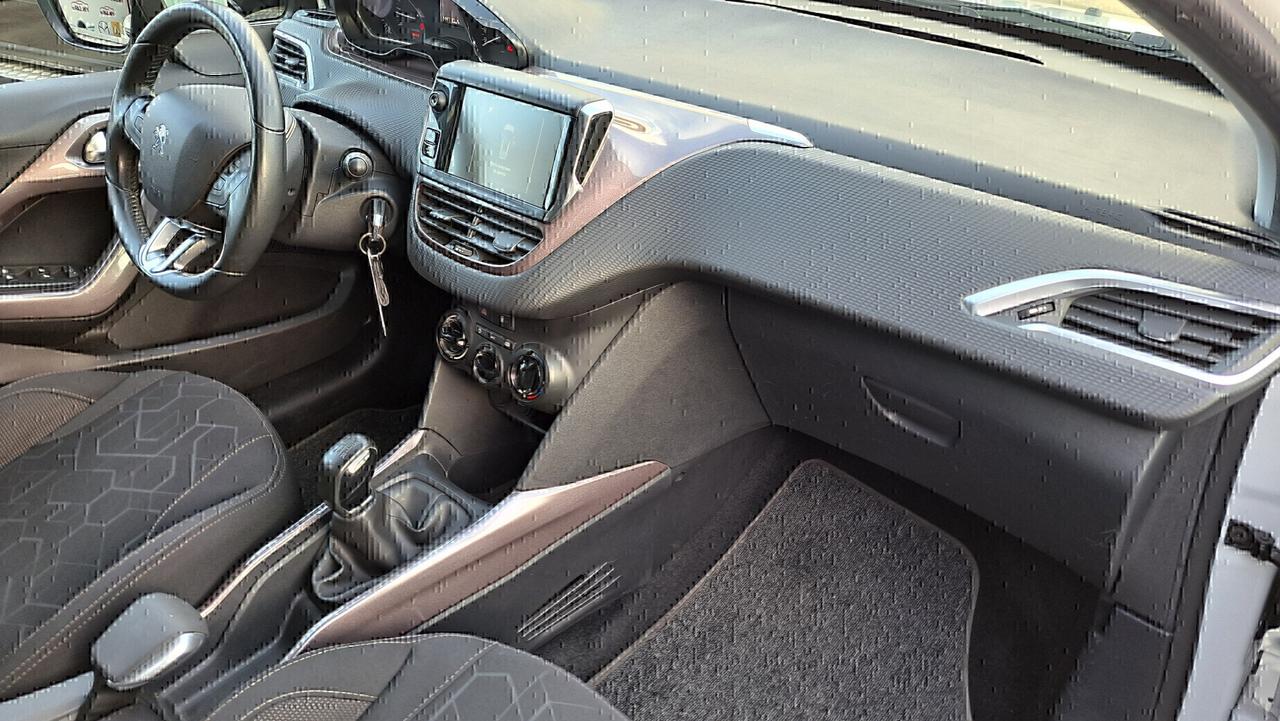 Peugeot 2008 1.2 Benzina PureTech 82 Cv