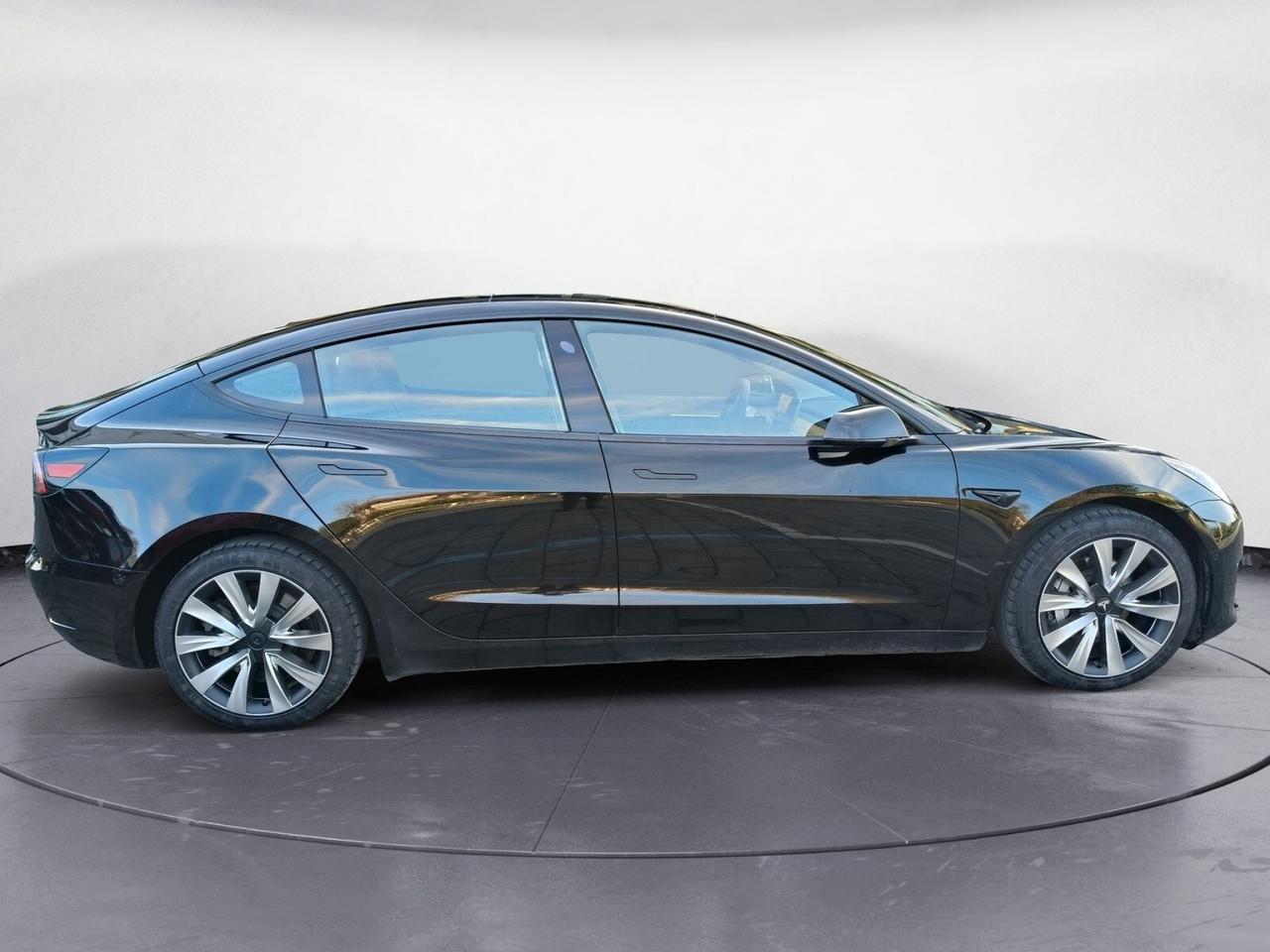Tesla Model 3 Long Range Dual Motor AWD