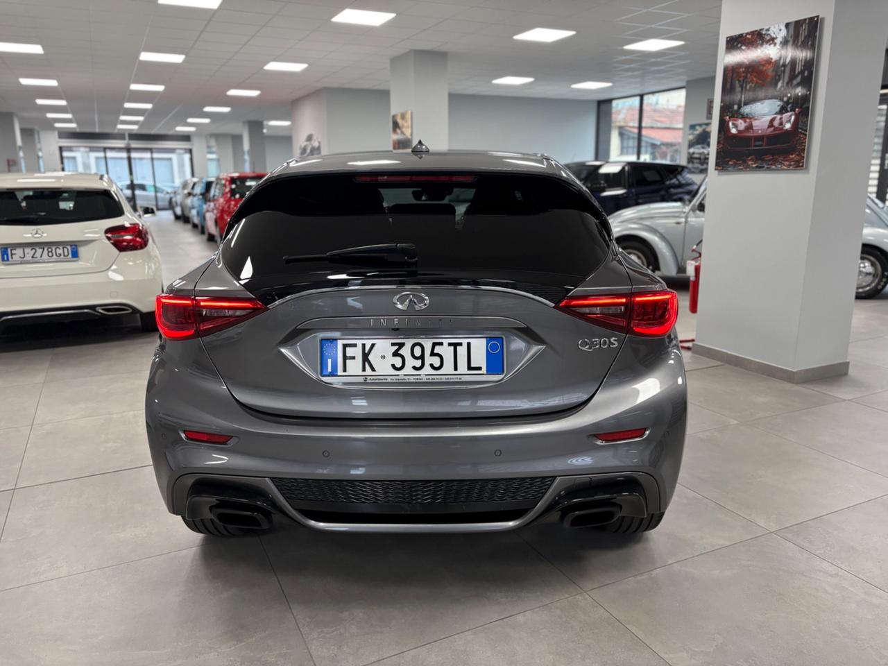 Infiniti Q30 Premium 1.5 TDI 110cv 2017 km 161000