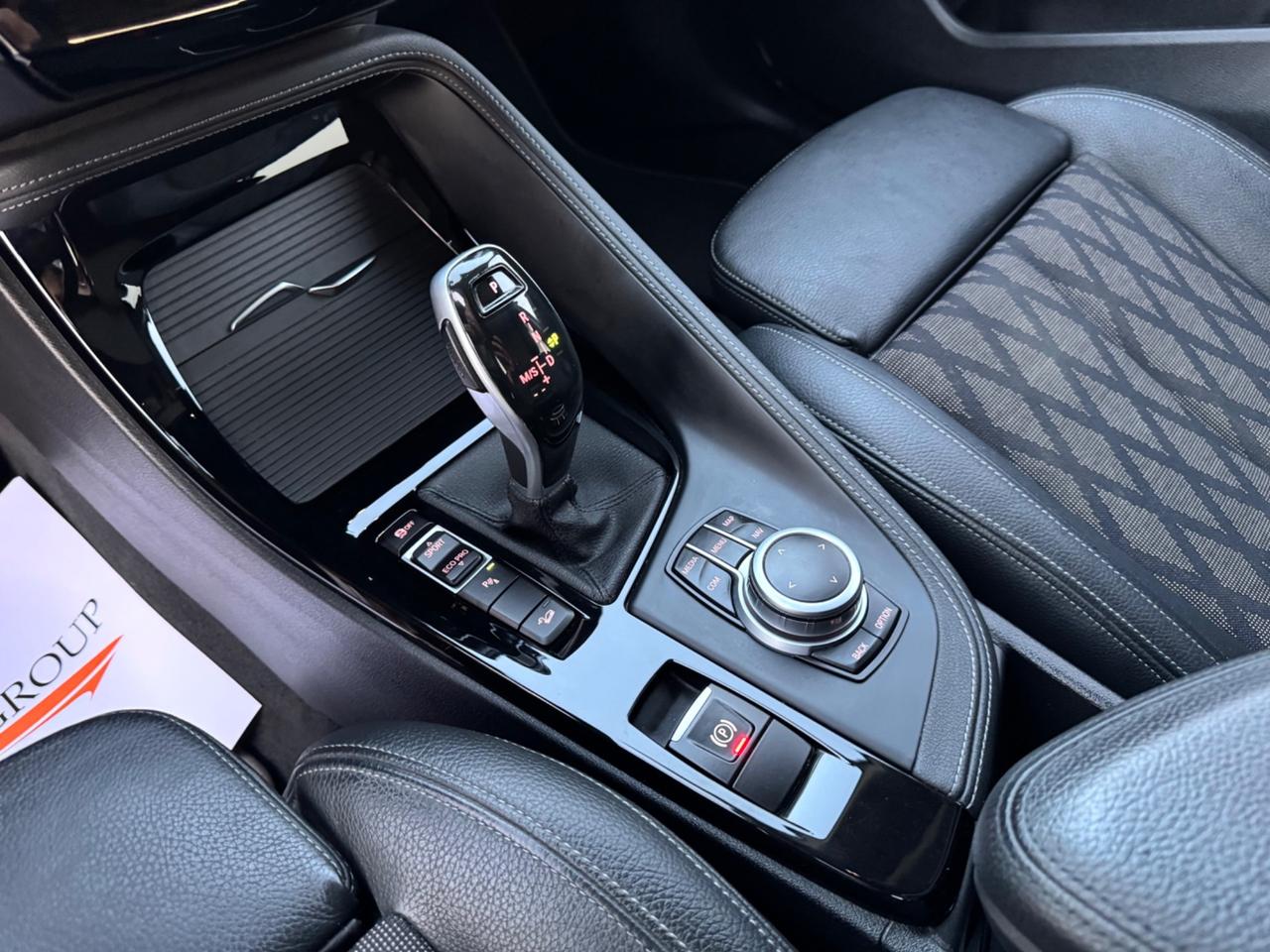 BMW X1 18d XDrive XLine - Tetto Led 18