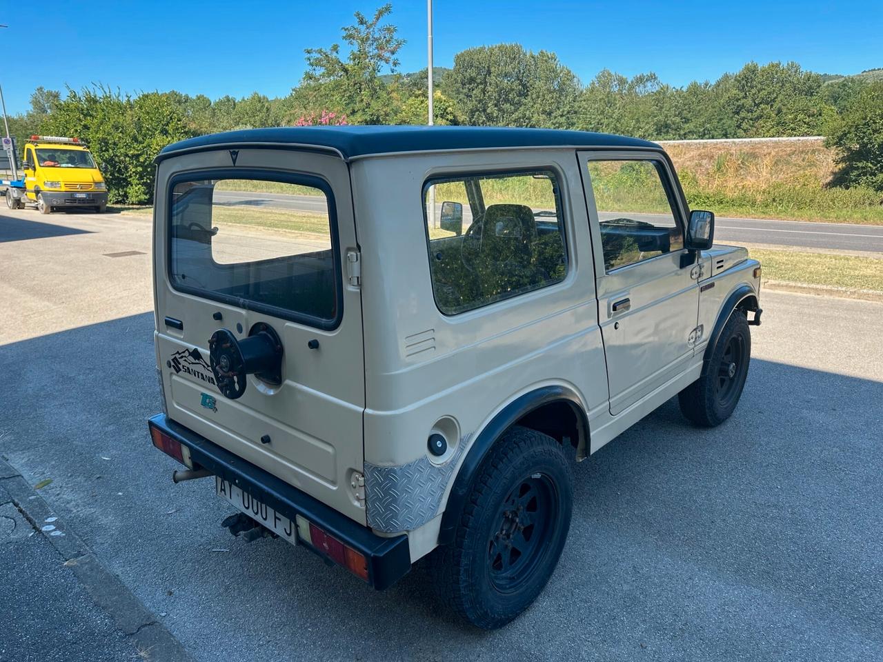 Suzuki SJ 410 SJ410 Berlina Sport
